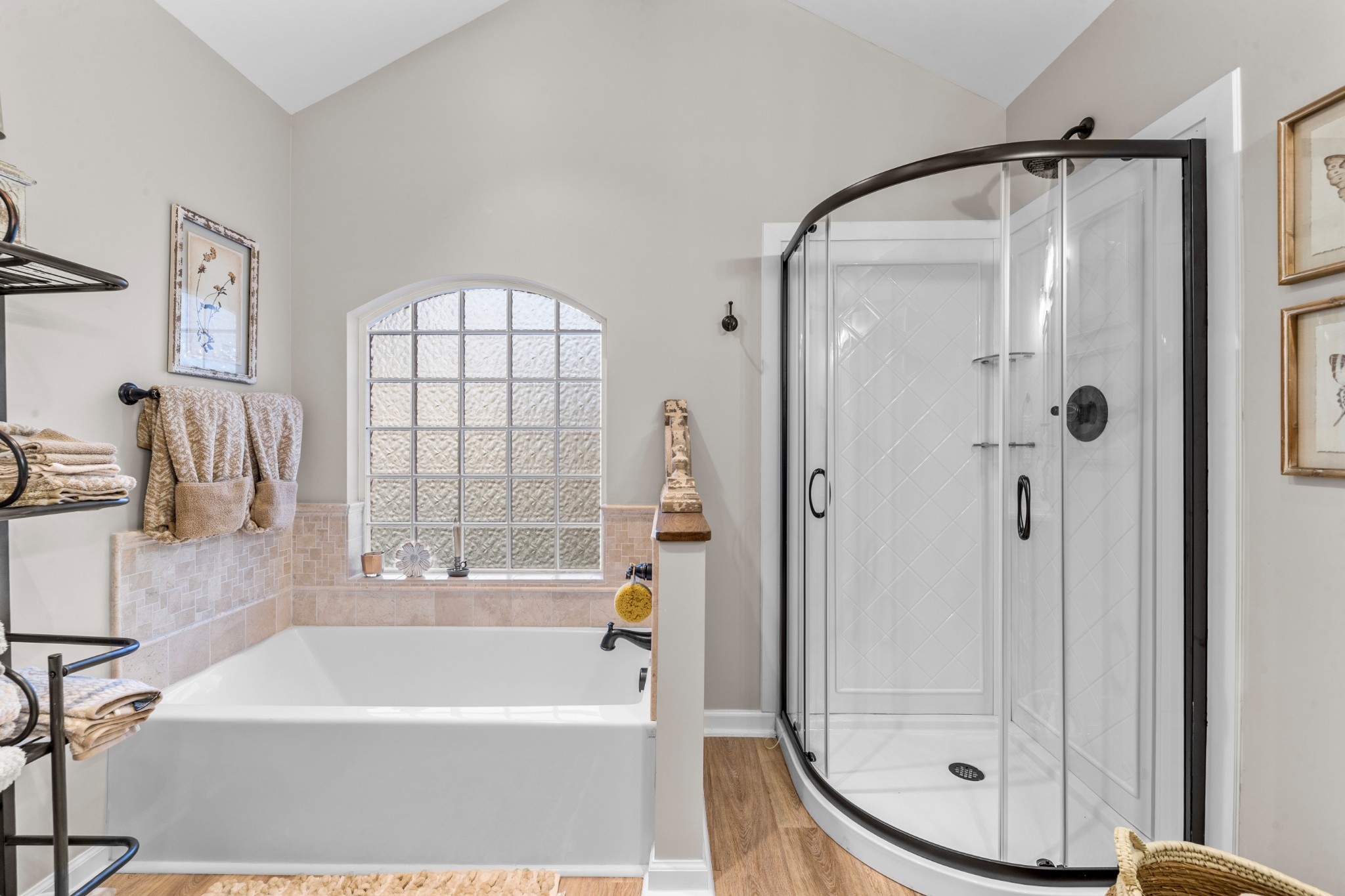 3580 Blue Creek Road Lynnville, TN 38472 - Photo 42 of 90 a bathroom with a tub a mirror and a shower