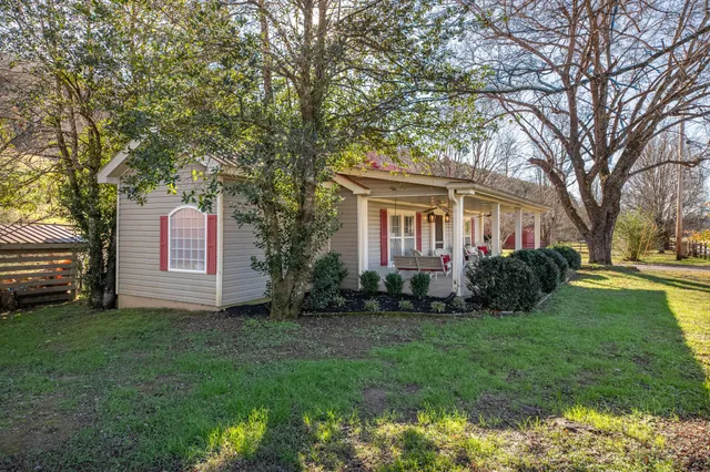 $525,000 | 3580 Blue Creek Road, Lynnville, TN 38472