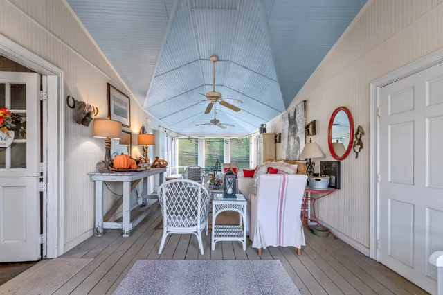 $525,000 | 3580 Blue Creek Road, Lynnville, TN 38472