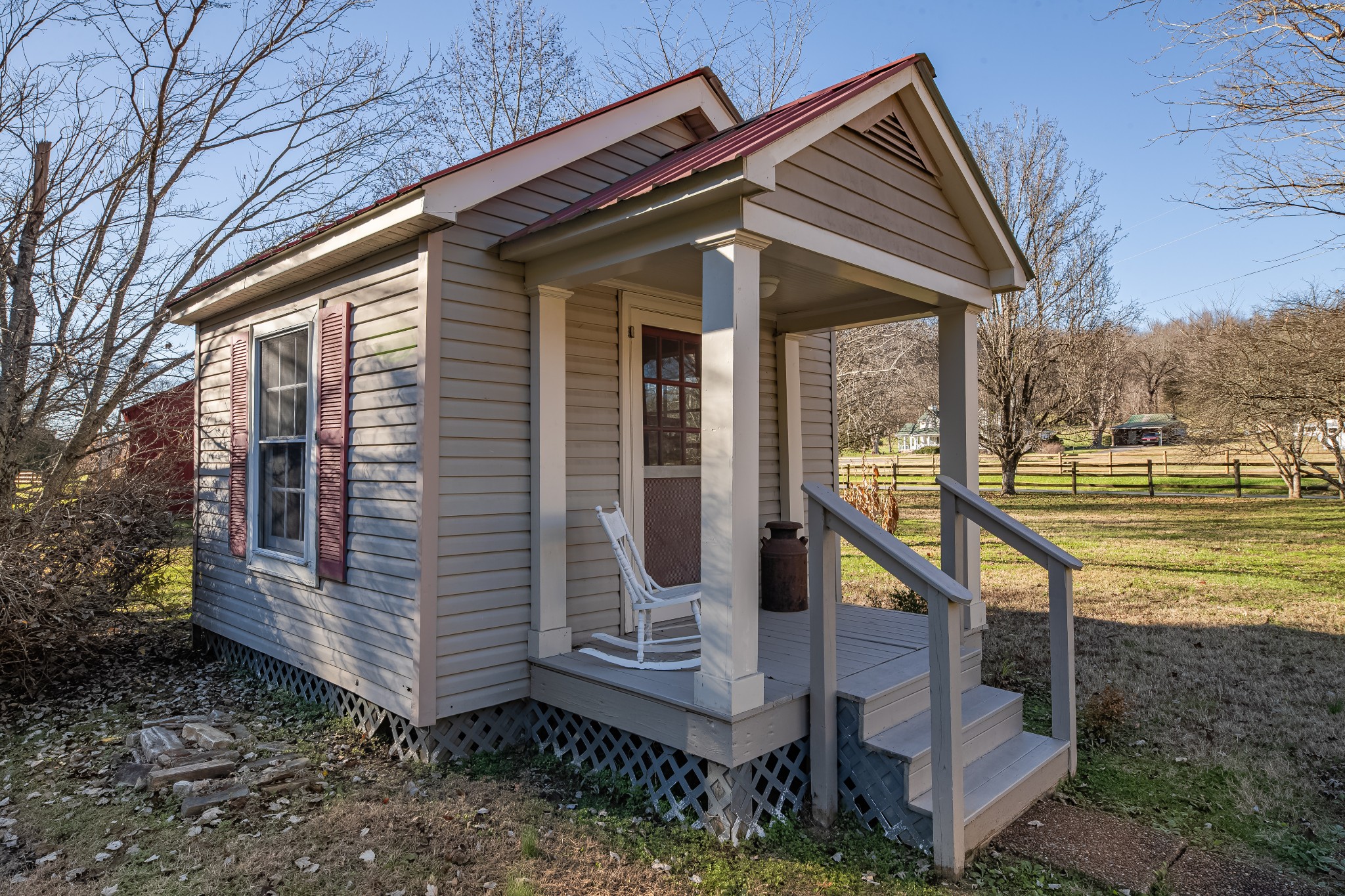3580 Blue Creek Road Lynnville, TN 38472 - Photo 76 of 90 a view of a house with backyard and garden