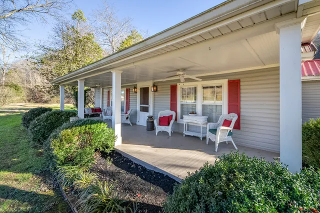 $525,000 | 3580 Blue Creek Road, Lynnville, TN 38472
