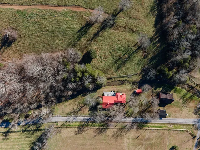 $525,000 | 3580 Blue Creek Road, Lynnville, TN 38472
