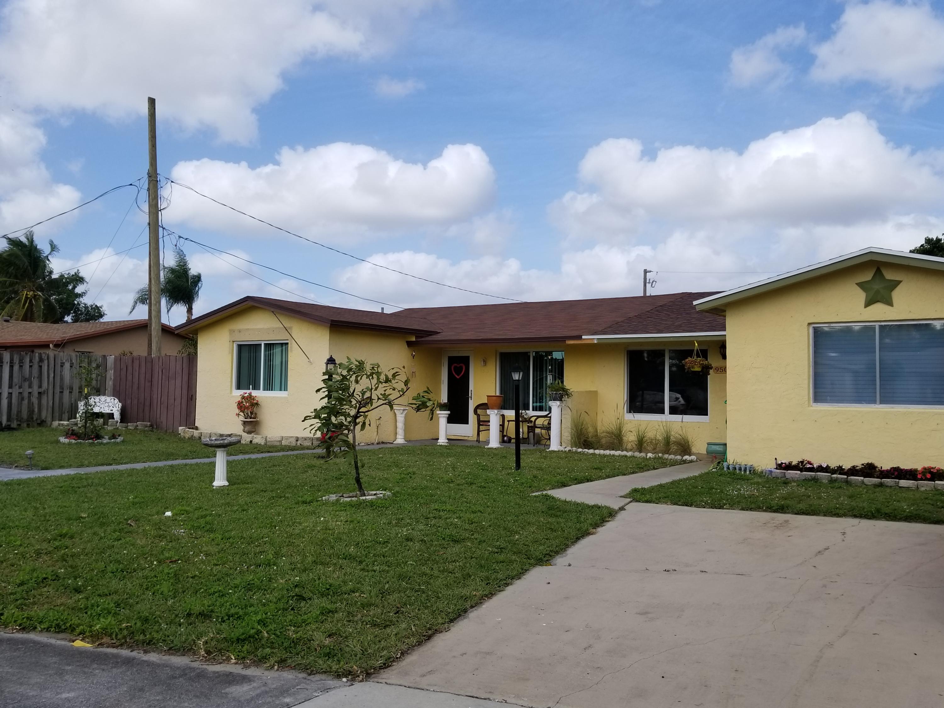 9513 Southwest 2nd Road Boca Raton, FL 33428 - Photo 1 of 5 20180126_122649