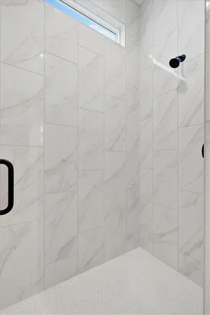 $920,580 | 13458 Terrace Park Drive, Parkville, MO 64152