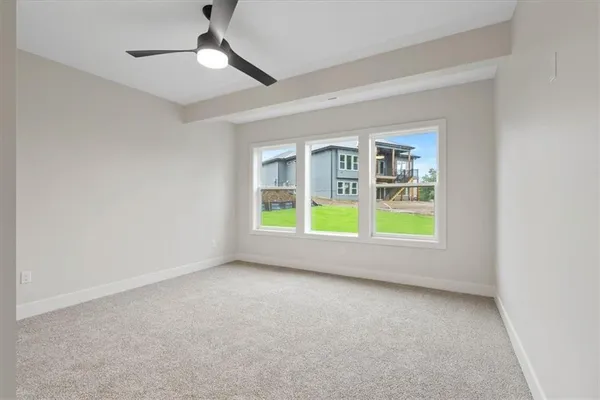 $920,580 | 13458 Terrace Park Drive, Parkville, MO 64152