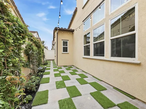 $1,789,900 | 10866 Rojo Court, Cypress, CA 90720