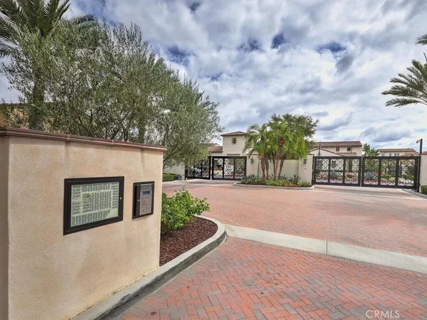 $1,789,900 | 10866 Rojo Court, Cypress, CA 90720