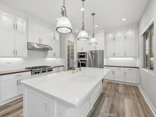 $1,789,900 | 10866 Rojo Court, Cypress, CA 90720