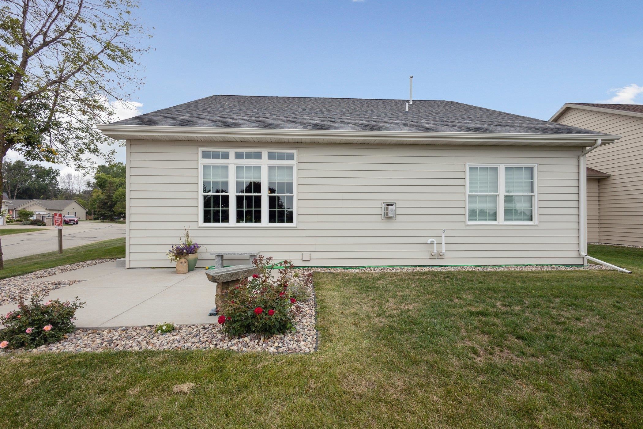3758 North Wayside Lane Appleton, WI 54913 - Photo 32 of 40