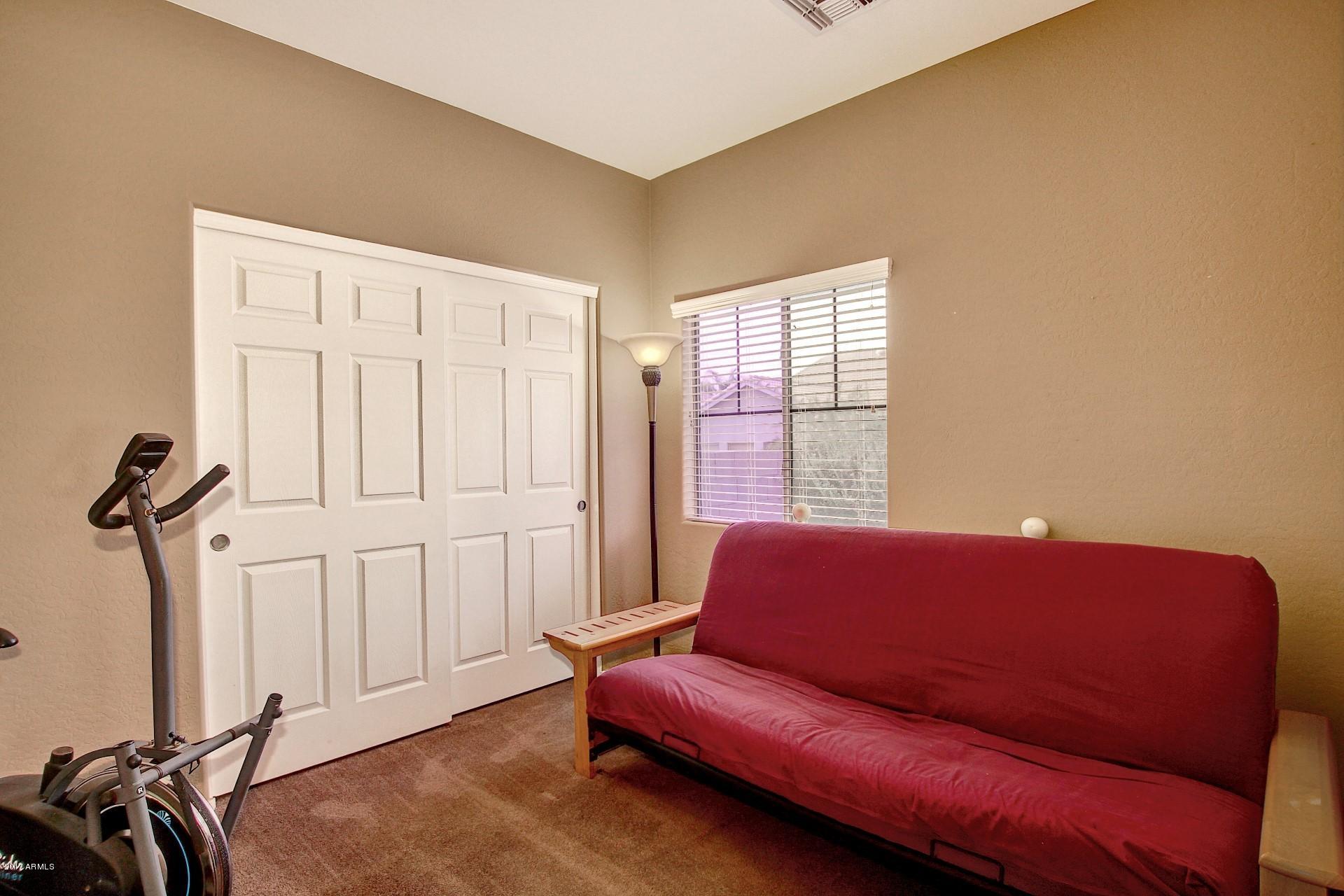 462 North Citrus Lane Gilbert, AZ 85234 - Photo 17 of 44 Guest bedroom #1- Downstairs