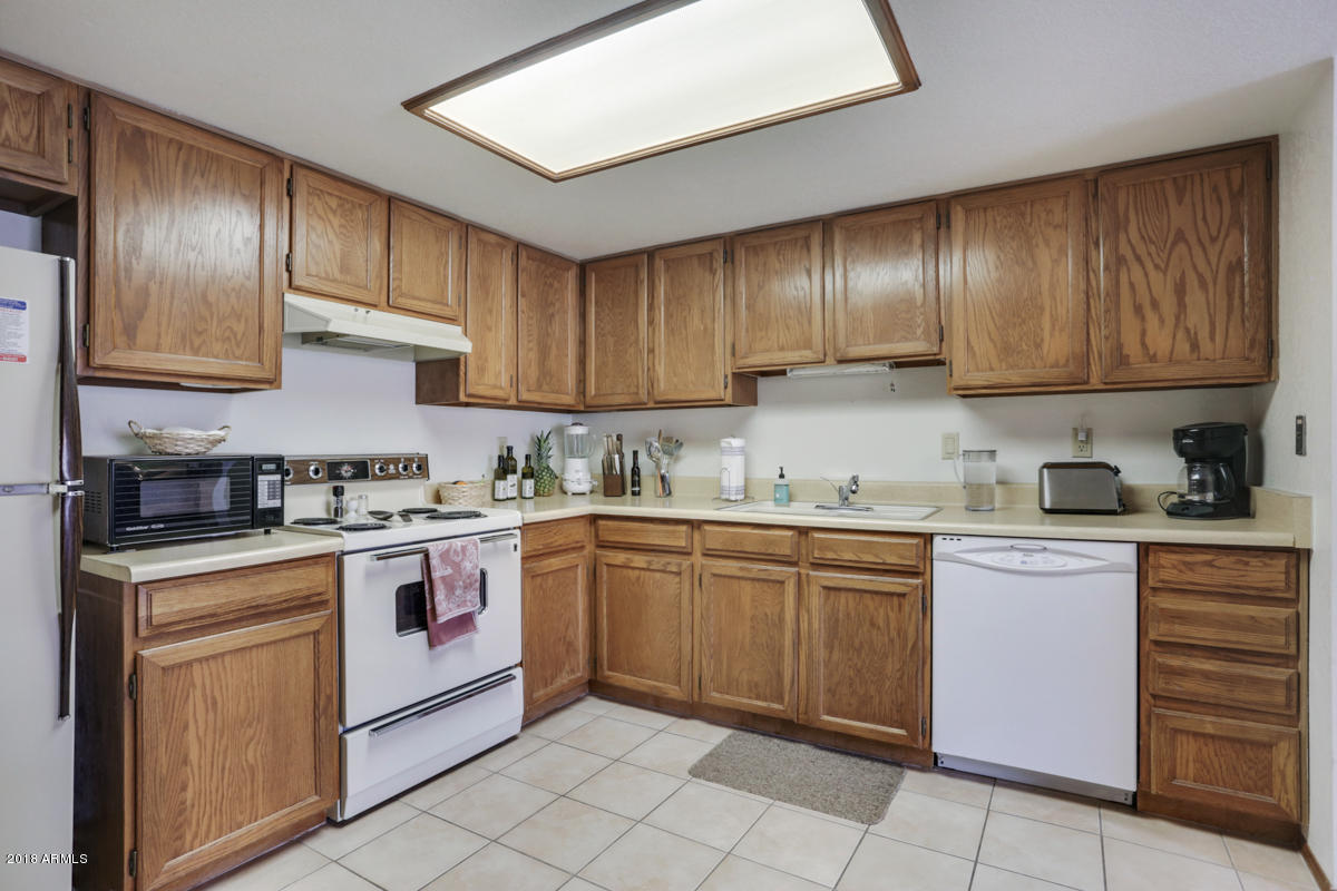 2329 North Recker Road, Unit 40 Mesa, AZ 85215 - Photo 14 of 32 2329-North-Recker-Road-40-24