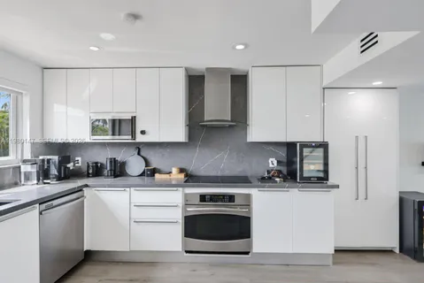 $1,397,000 | 3927 Northeast 171 Street, Unit C, North Miami Beach, FL 33160