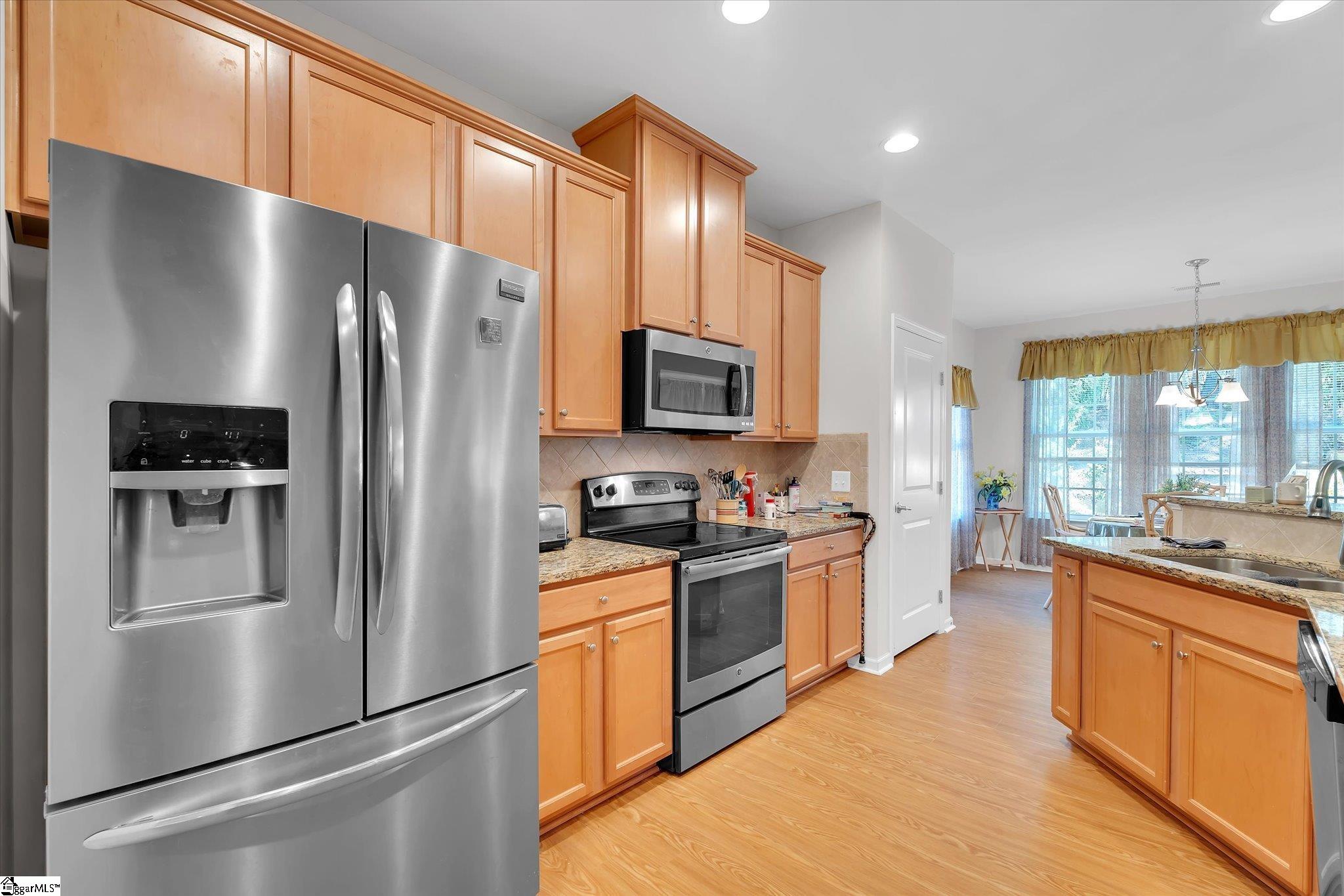 205 Creekside Way Easley, SC 29642 - Photo 16 of 26