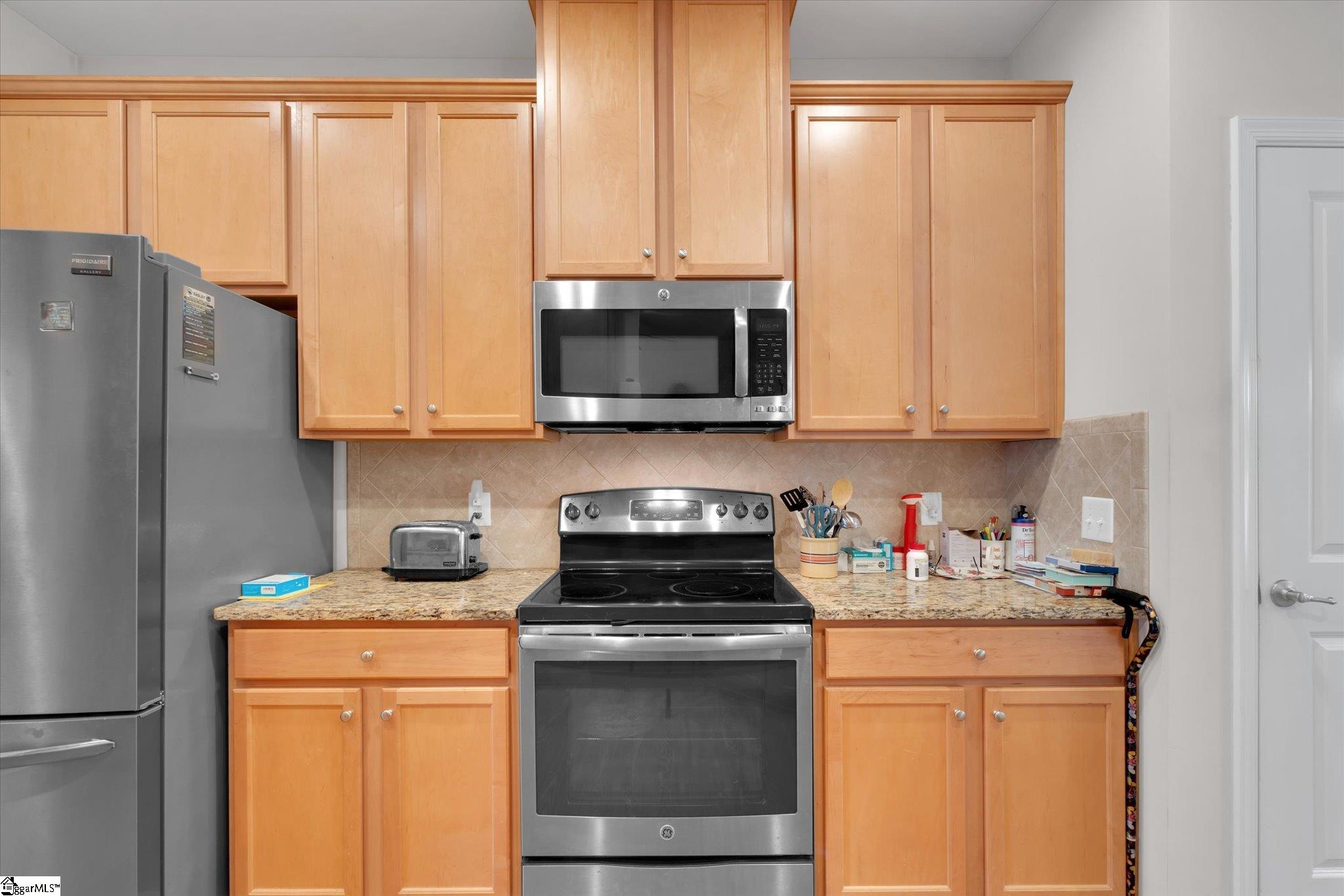 205 Creekside Way Easley, SC 29642 - Photo 17 of 26