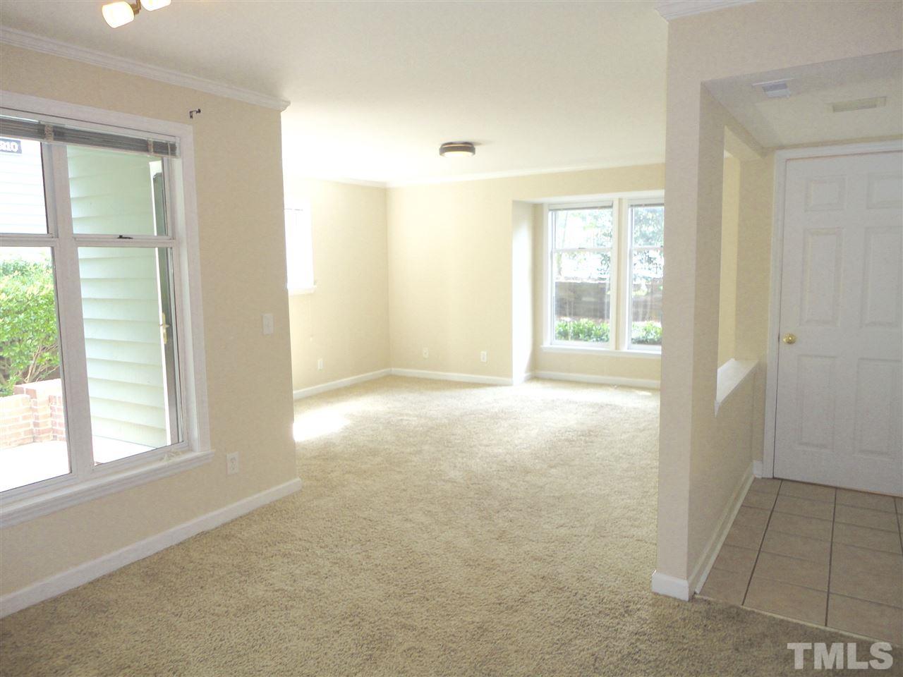 1111 Parkridge Lane, Unit 103 Raleigh, NC 27605 - Photo 3 of 22