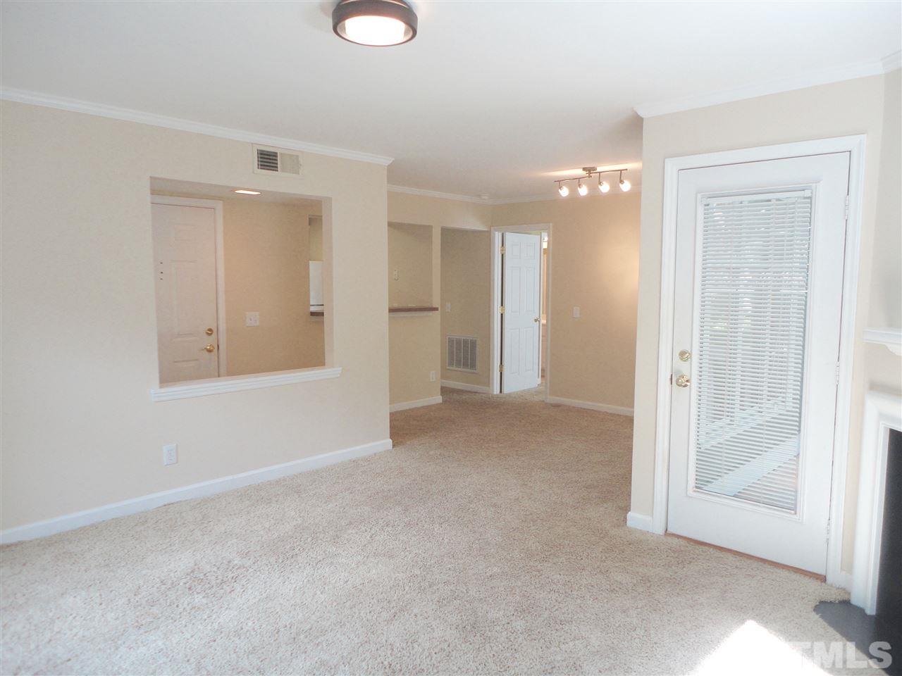 1111 Parkridge Lane, Unit 103 Raleigh, NC 27605 - Photo 5 of 22