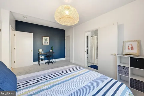 $349,000 | 1401 Columbia Road Northwest, Unit 414, Washington, DC 20009