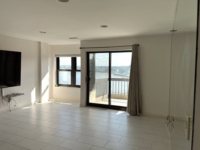 1 Seal Harbor Road, Unit 815 Winthrop, MA 02152 - Photo 5 of 23