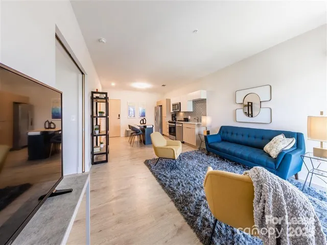 $2,045 | 1824 North Brevard Street, Unit 3A, Charlotte, NC 28206