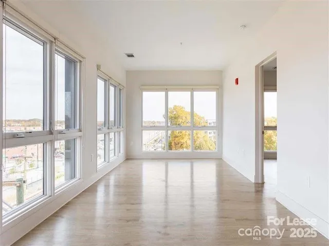 $2,045 | 1824 North Brevard Street, Unit 3A, Charlotte, NC 28206