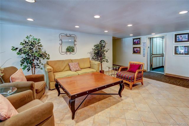 $162,500 | 2500 South York Street, Unit 415, Denver, CO 80210