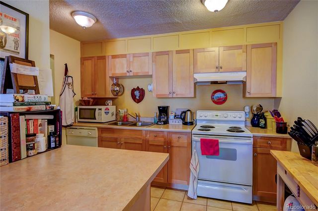 $162,500 | 2500 South York Street, Unit 415, Denver, CO 80210