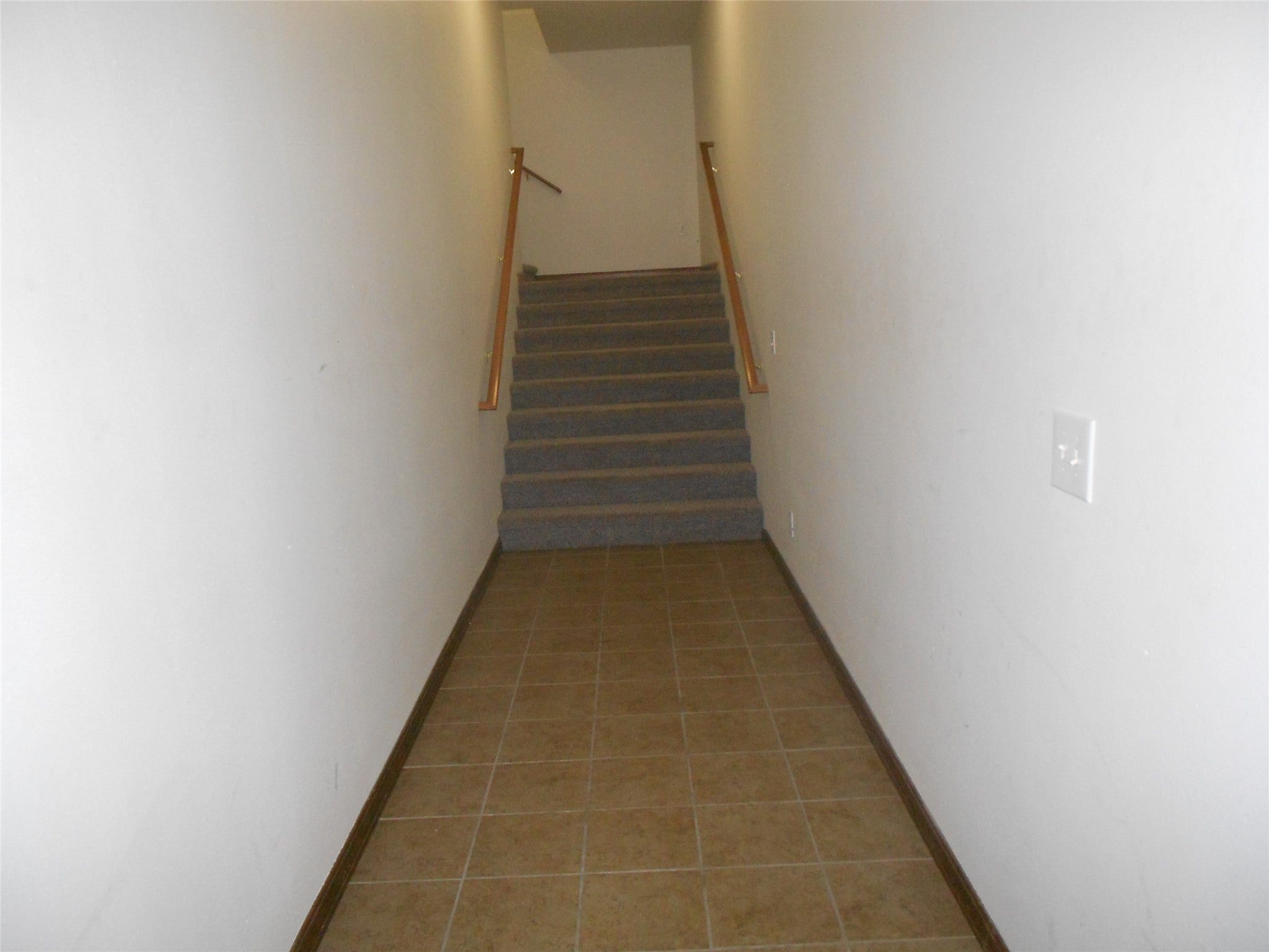 529 West River Road, Unit E Hamilton, MT 59840 - Photo 12 of 17 Gallery Image 12