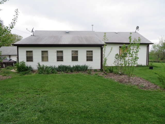 214 South West Street Wyanet, IL 61379 - Photo 2 of 20