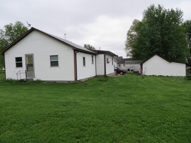 214 South West Street Wyanet, IL 61379 - Photo 4 of 20