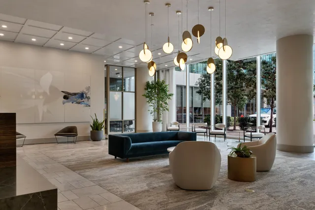 $7,000 | 1616 West End Avenue, Unit 2206, Nashville, TN 37203