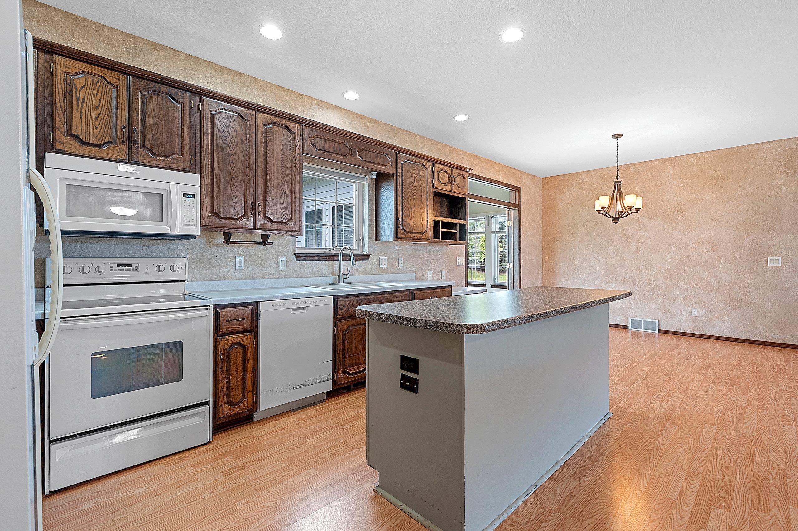 923 Windtree Drive Appleton, WI 54914 - Photo 23 of 54