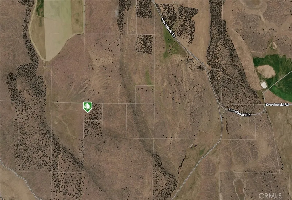 0 Lot 4 Section 3 Alturas, CA 96101 - Photo 2 of 4 a view of a bathroom shower