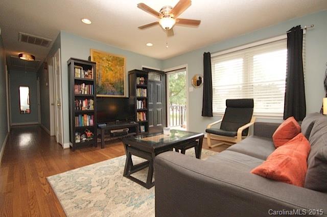 3217 Smith Farm Road Matthews, NC 28104 - Photo 4 of 20