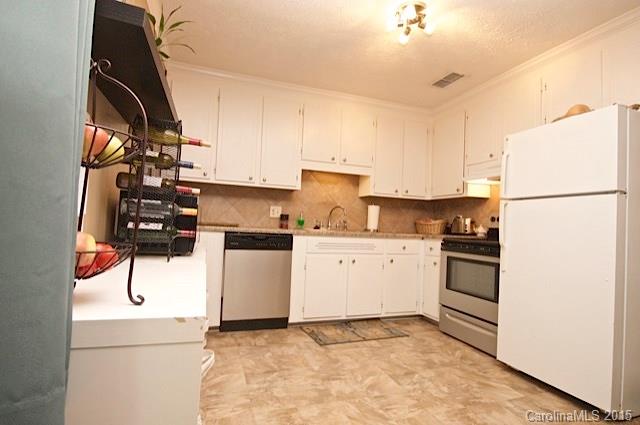 3217 Smith Farm Road Matthews, NC 28104 - Photo 6 of 20