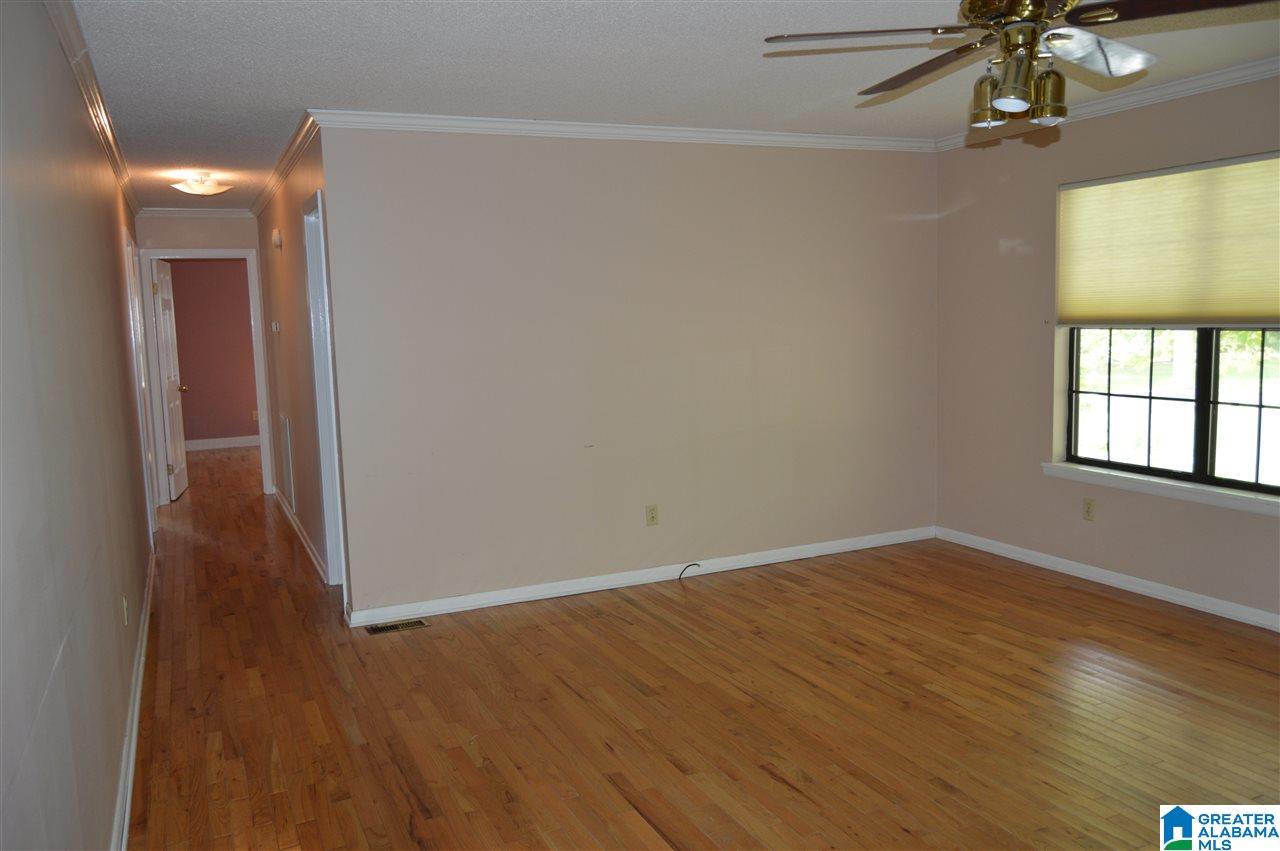 843 Mountain View Road Cordova, AL 35550 - Photo 8 of 37