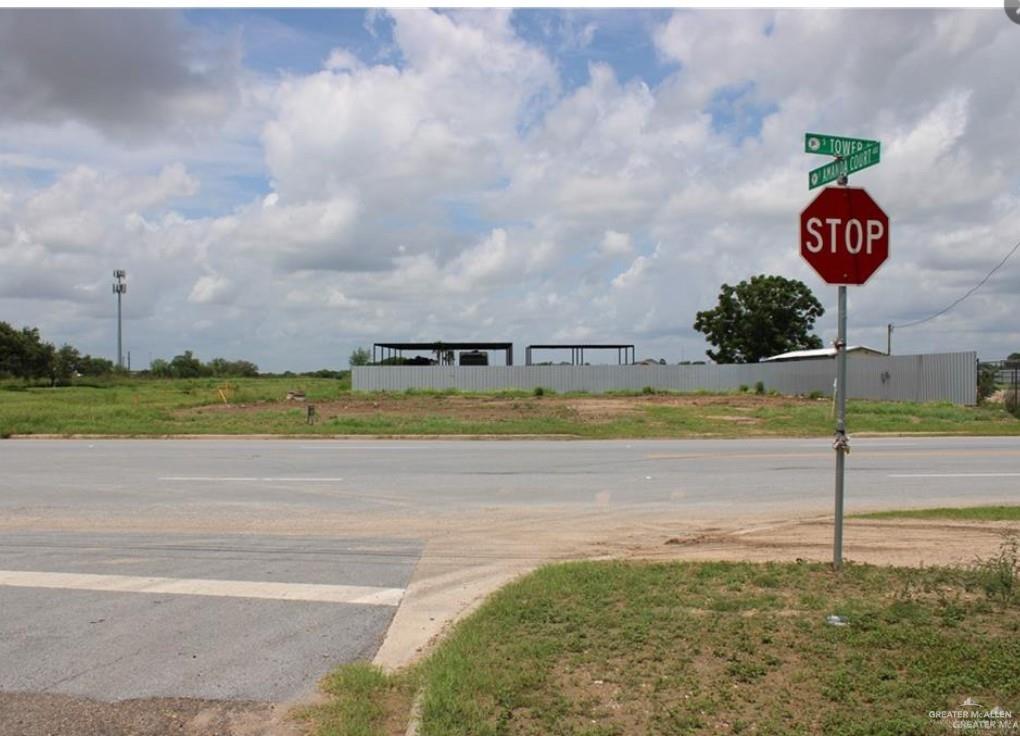 1143 South Tower Road Alamo, TX 78516 - Photo 3 of 3