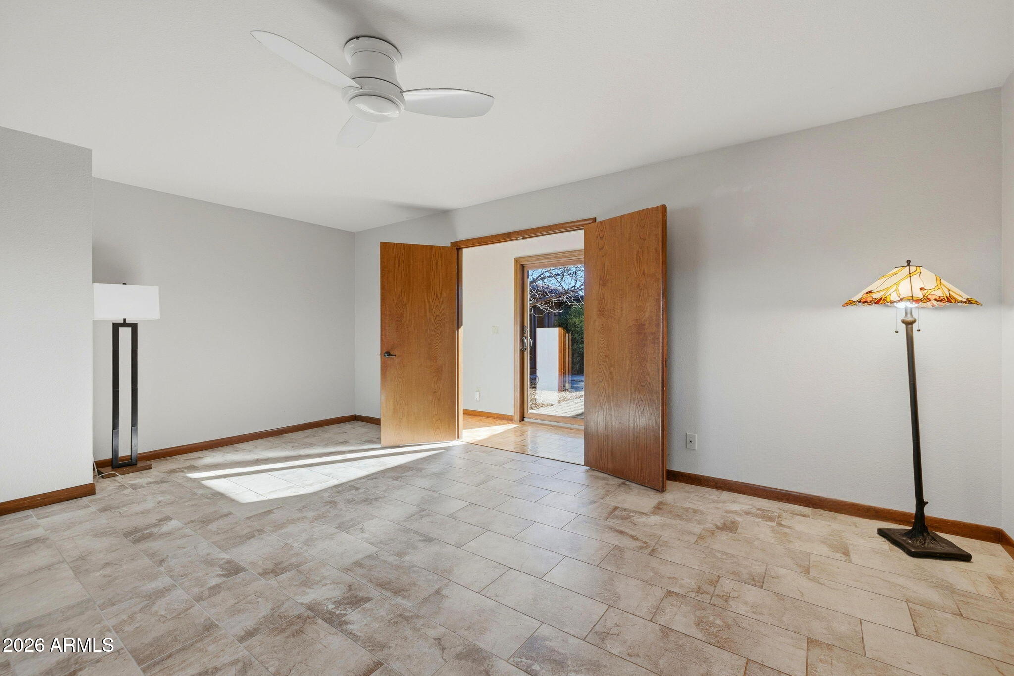 220 High Chaparral Loop Prescott, AZ 86303 - Photo 20 of 42 a view of empty room with a ceiling fan