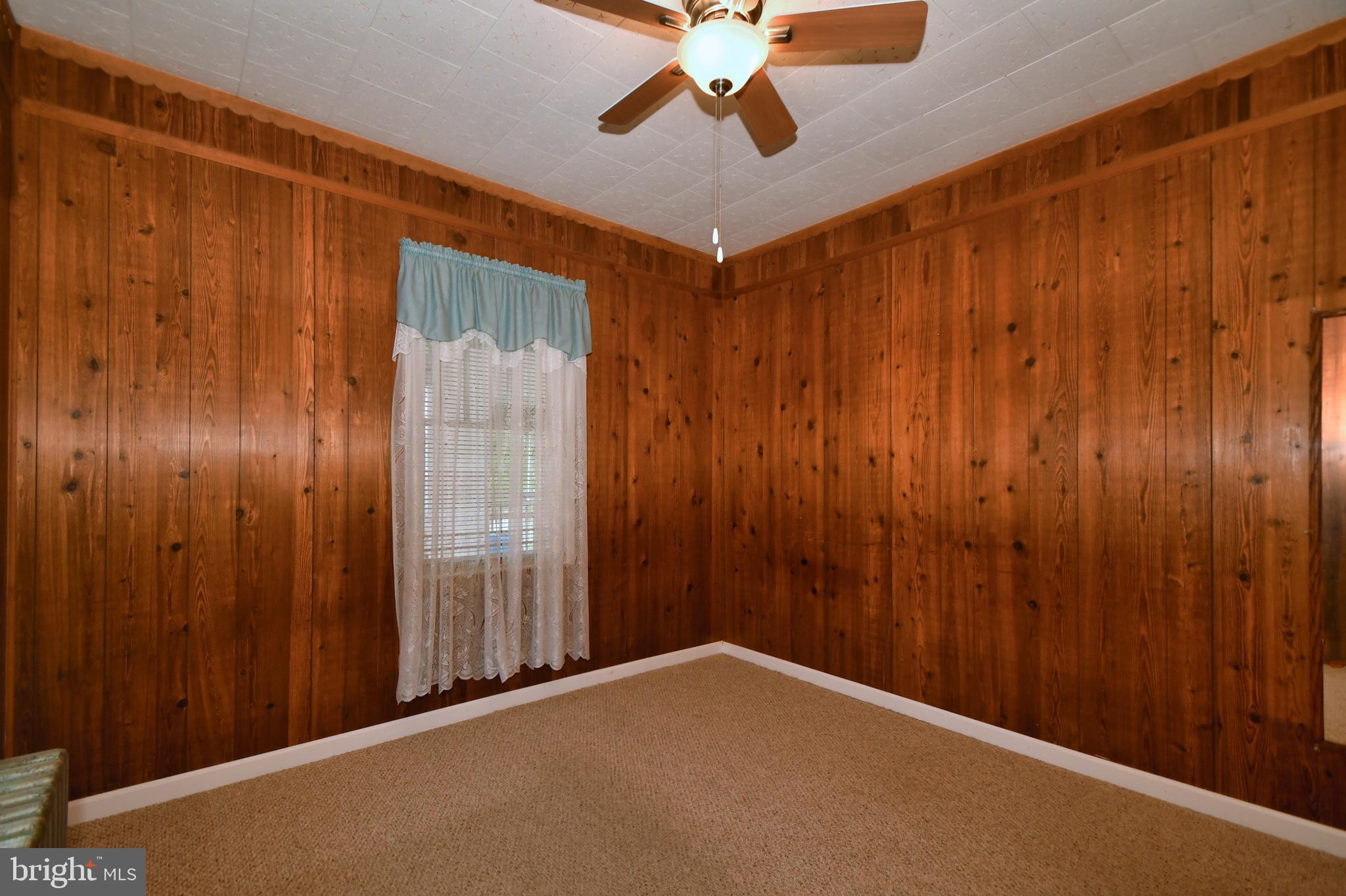 8103 Dogwood Road Baltimore, MD 21219 - Photo 21 of 33