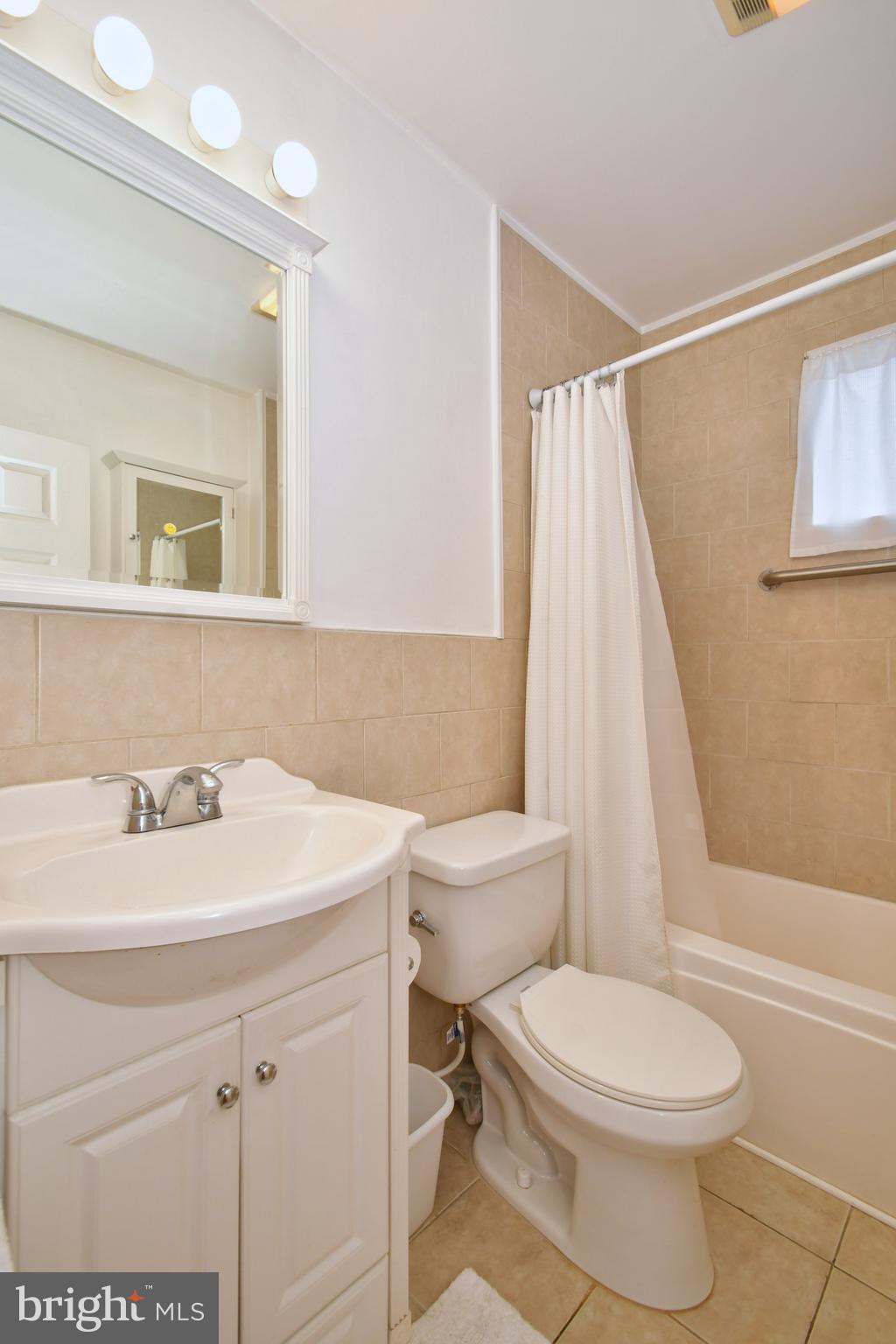 8103 Dogwood Road Baltimore, MD 21219 - Photo 27 of 33
