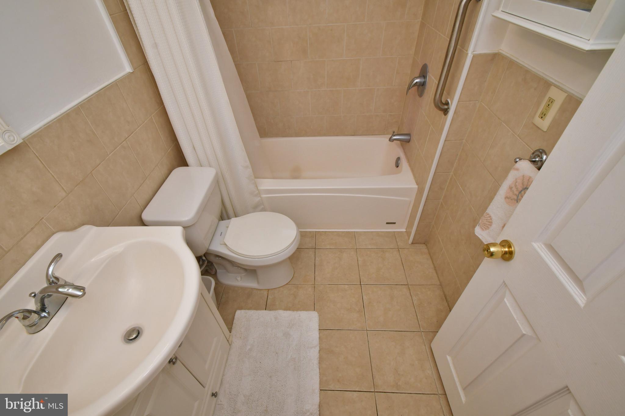 8103 Dogwood Road Baltimore, MD 21219 - Photo 28 of 33