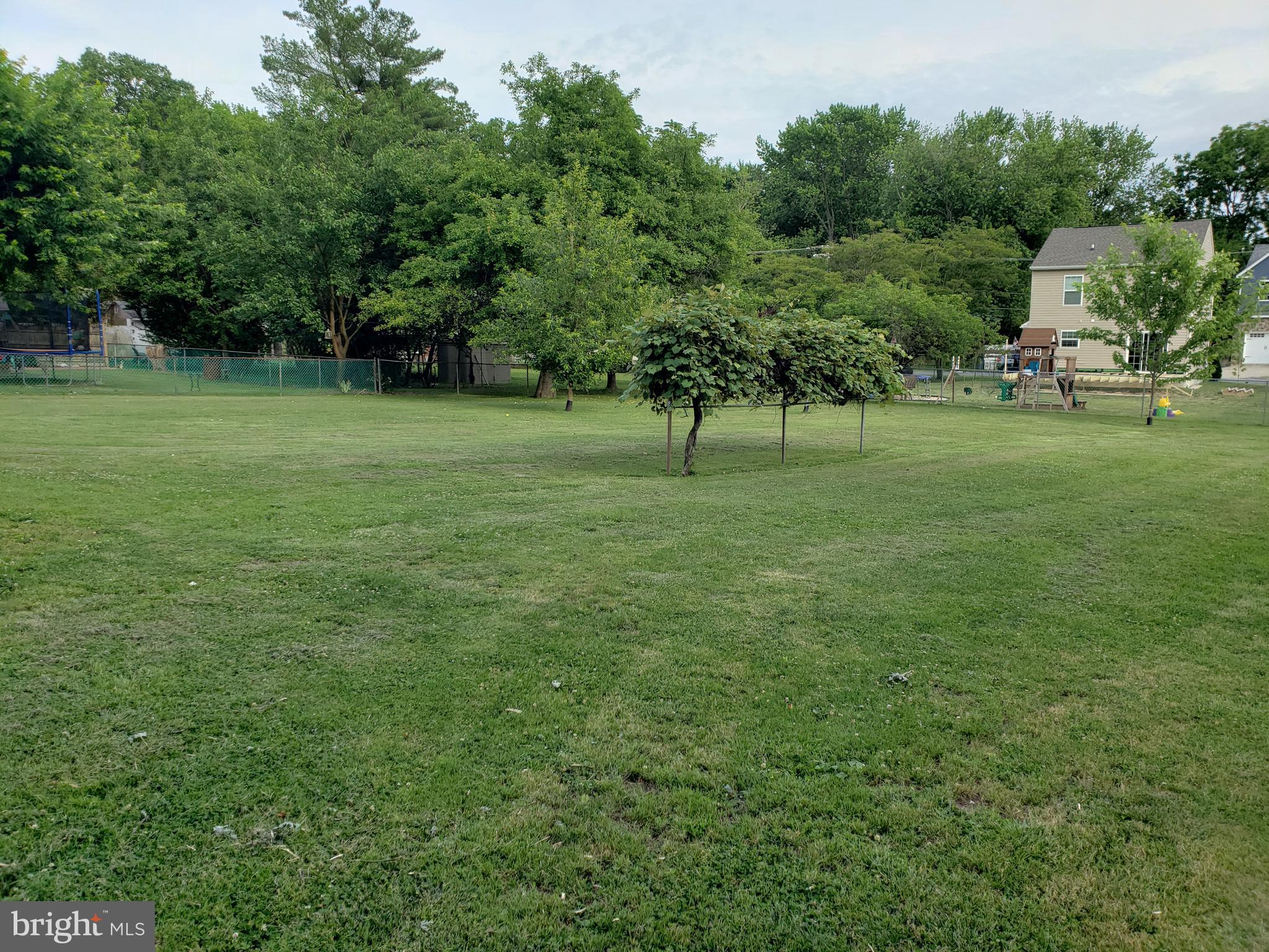 8103 Dogwood Road Baltimore, MD 21219 - Photo 33 of 33
