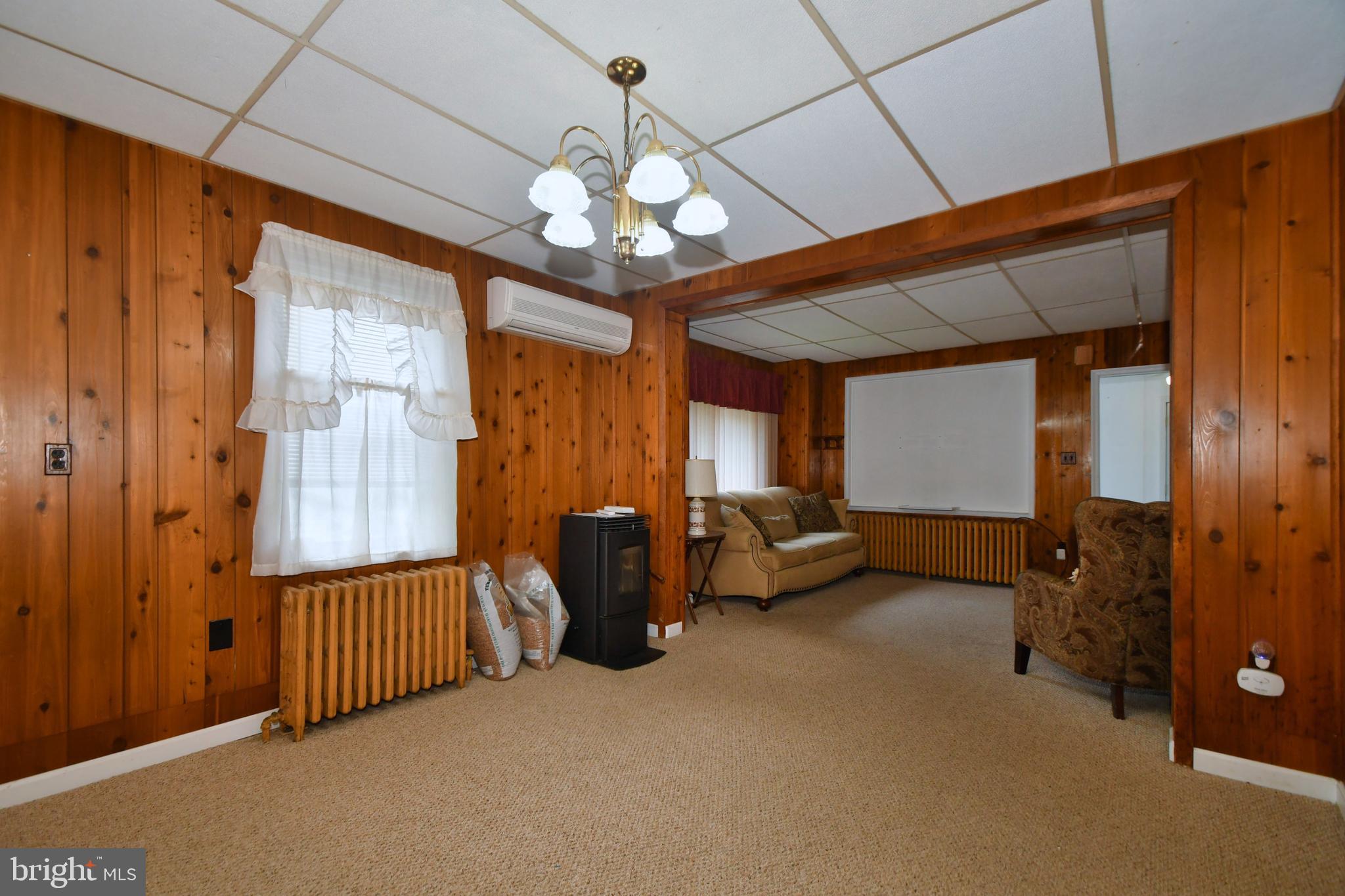 8103 Dogwood Road Baltimore, MD 21219 - Photo 10 of 33