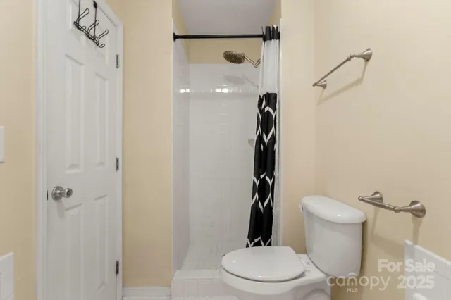 $375,000 | 9801 Emerald Point Drive, Unit 2, Charlotte, NC 28278