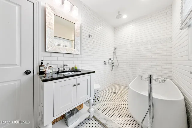 $3,000 | 281 Cedar Avenue, Manasquan, NJ 08736