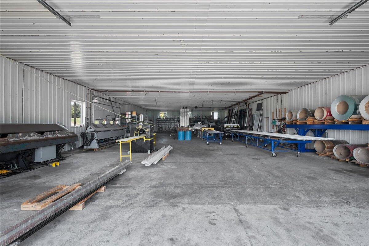 W1731 Kiel Road Elkhart Lake, WI 53020 - Photo 17 of 50 inside shop