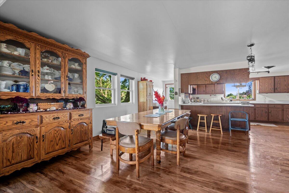 W1731 Kiel Road Elkhart Lake, WI 53020 - Photo 27 of 50 Dining room
