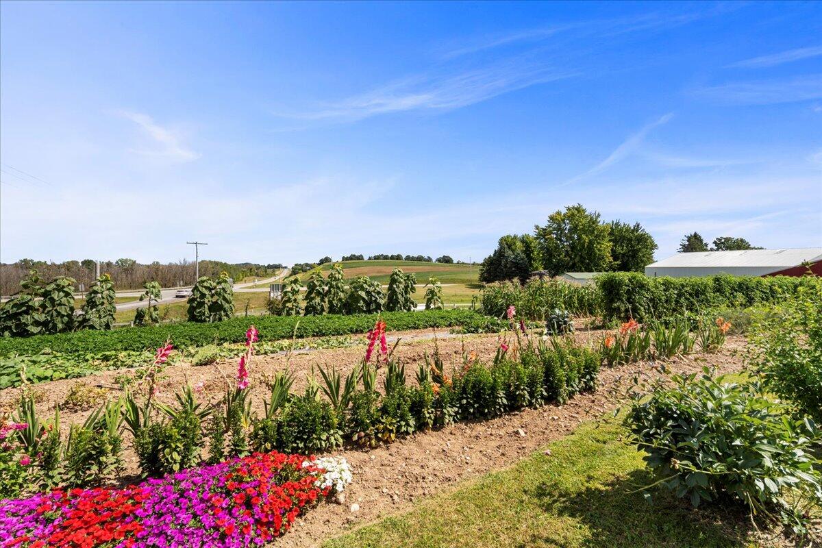 W1731 Kiel Road Elkhart Lake, WI 53020 - Photo 38 of 50 Garden