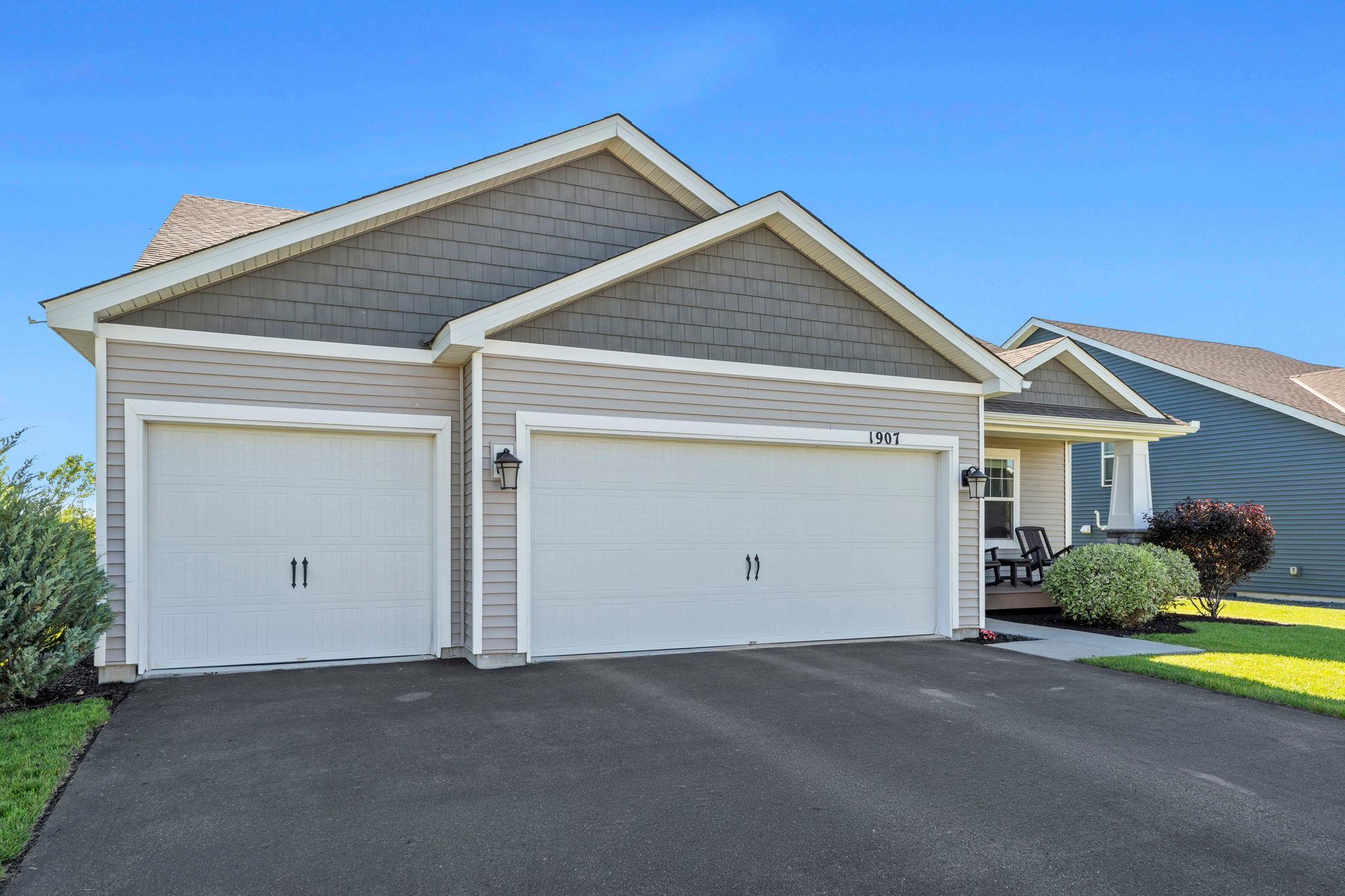 1907 Meridian Curve Carver, MN 55315 - Photo 11 of 81