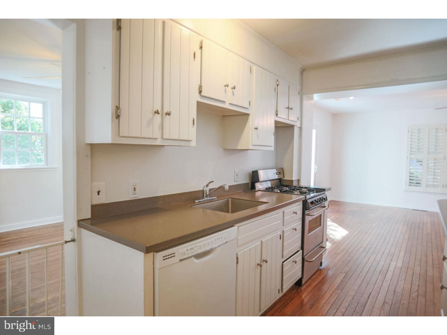 1015 Old Lancaster Road Berwyn, PA 19312 - Photo 7 of 25 Kitchen