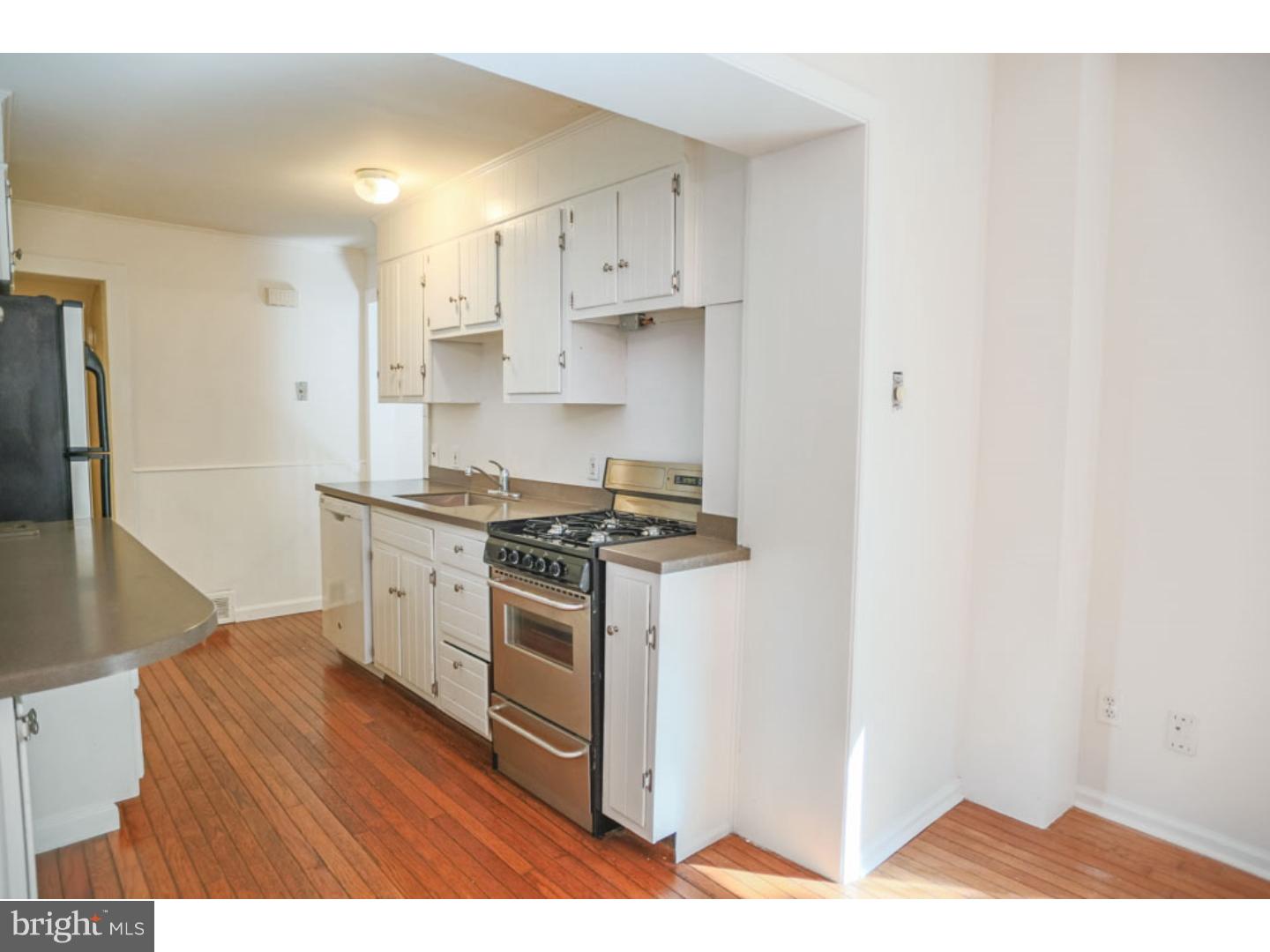 1015 Old Lancaster Road Berwyn, PA 19312 - Photo 9 of 25 Kitchen